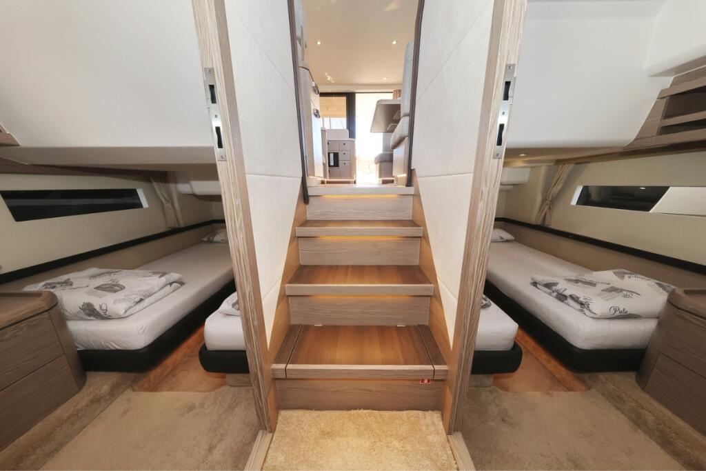 Motoryacht 
