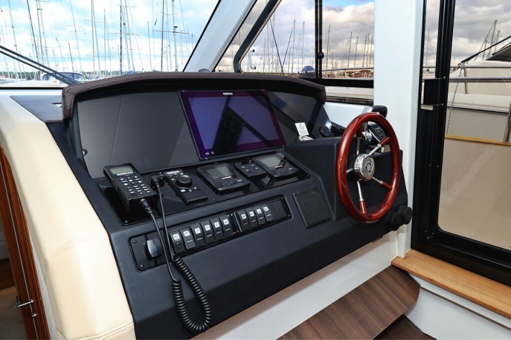 Motoryacht 