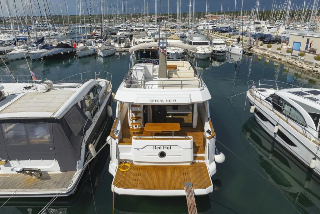 Motoryacht 