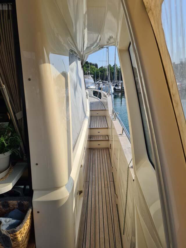 Motoryacht 