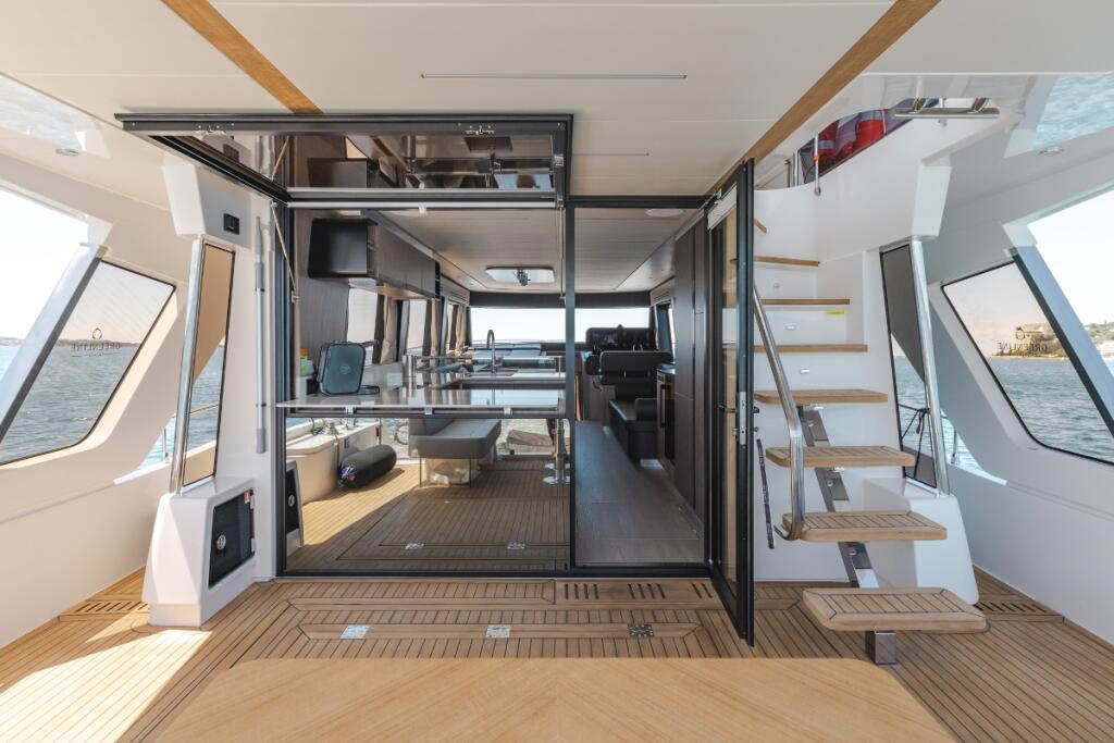 Motoryacht 