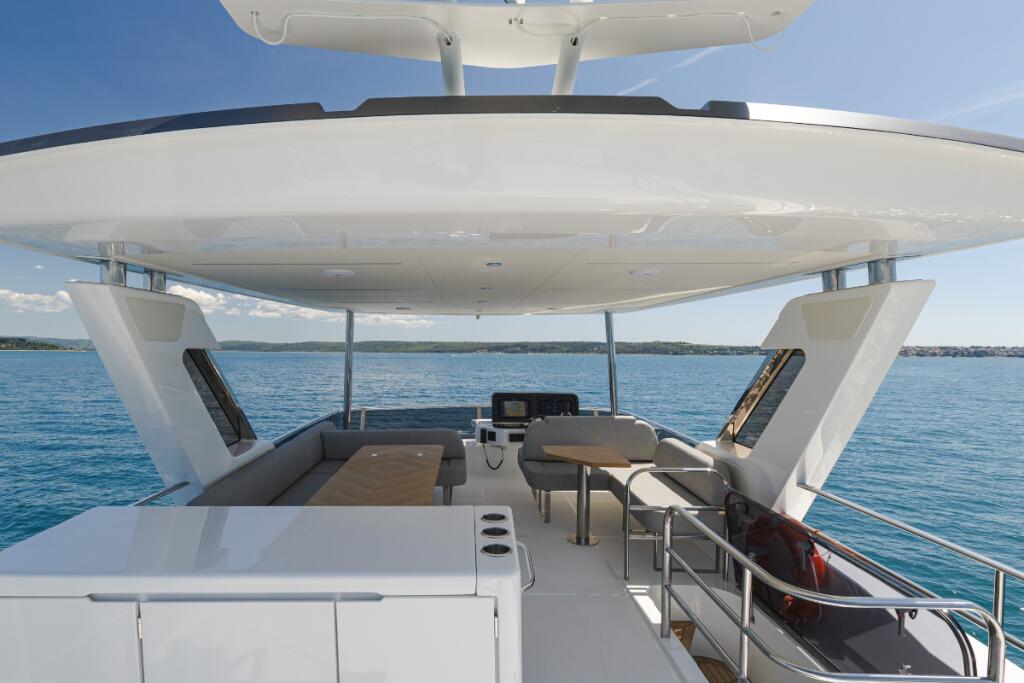 Motoryacht 