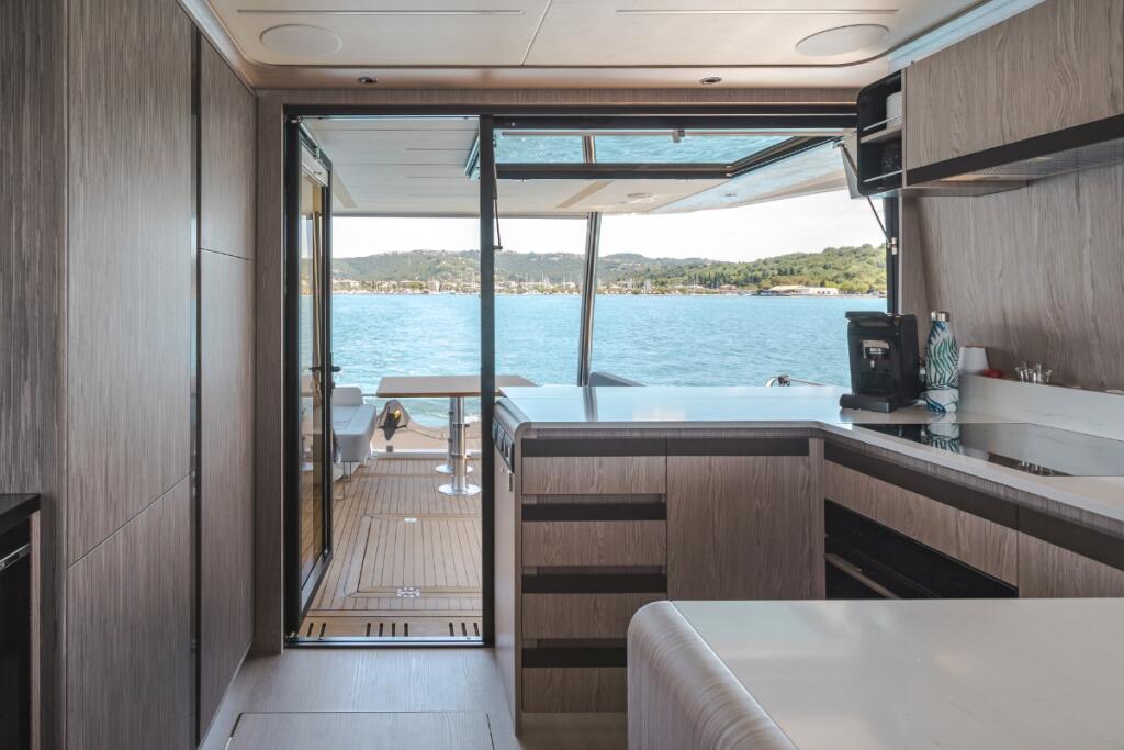 Motoryacht 