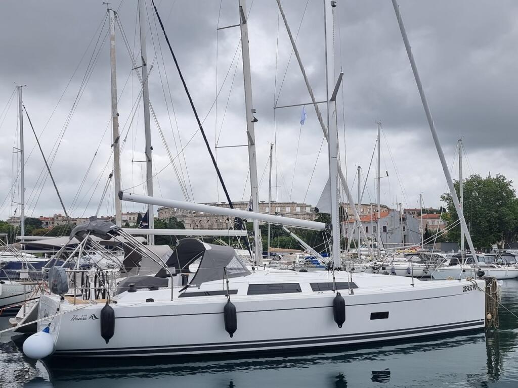 Segelyacht 