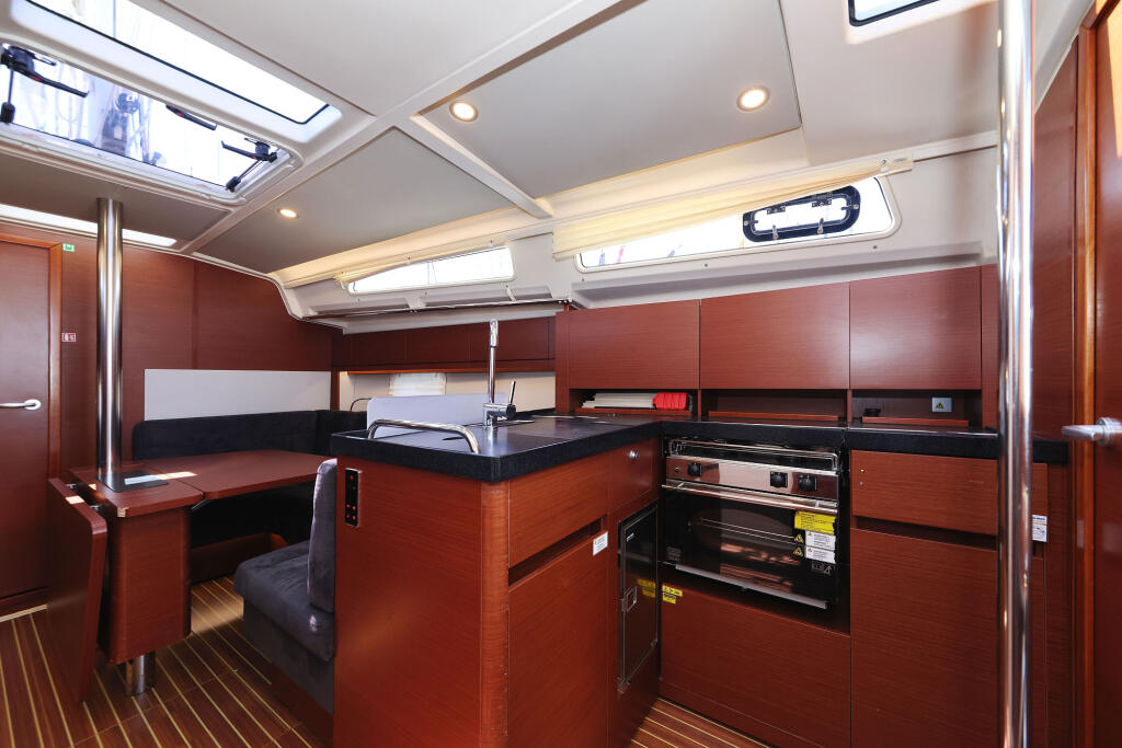 Segelyacht 