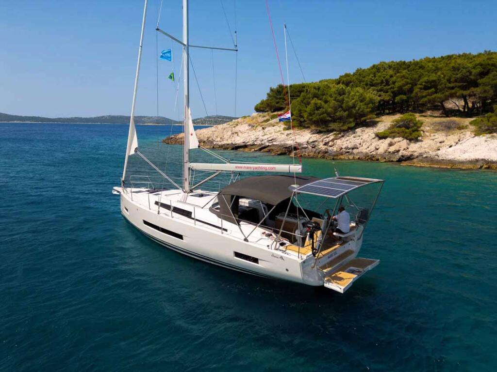 Segelyacht 