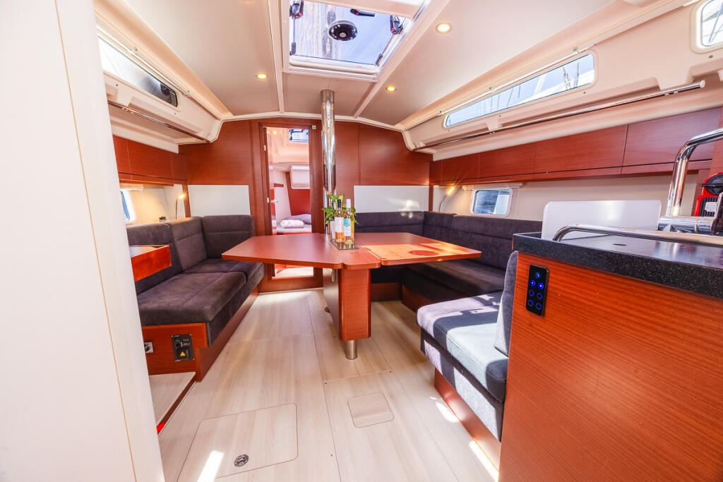 Segelyacht 