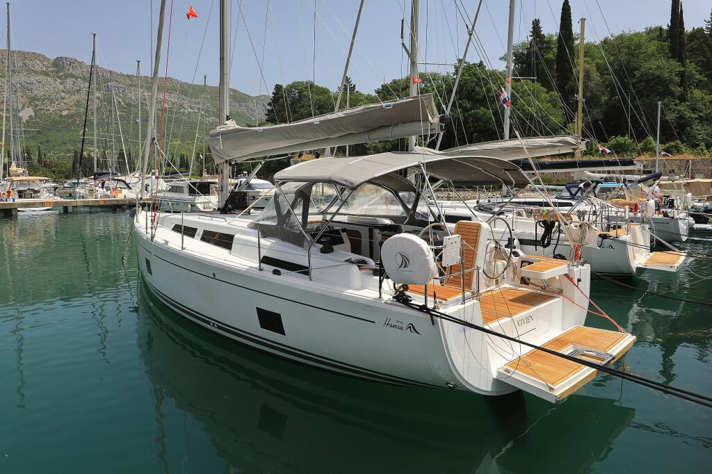Segelyacht 