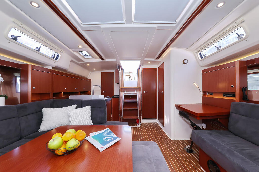 Segelyacht 
