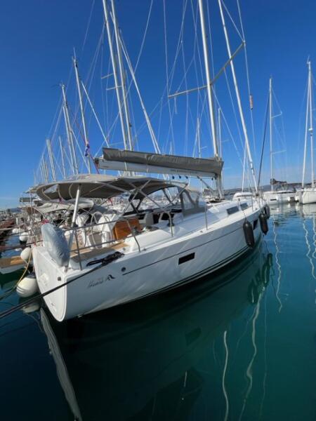 Segelyacht 