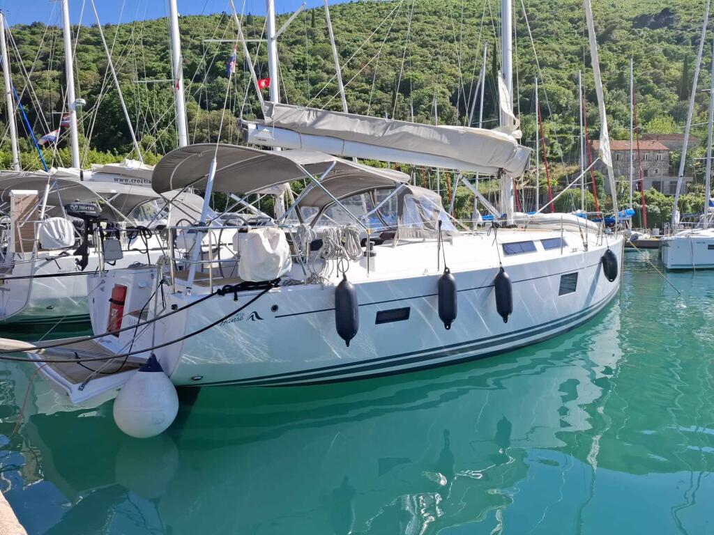 Segelyacht 