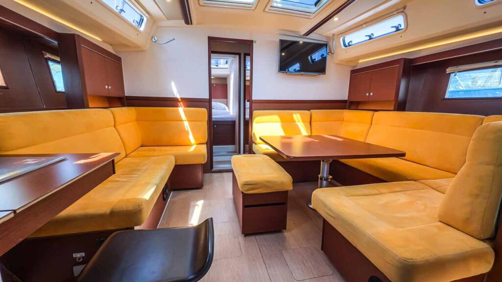 Segelyacht 