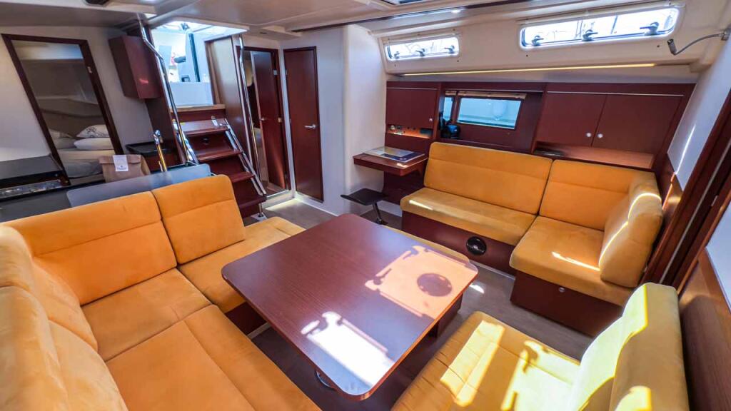 Segelyacht 