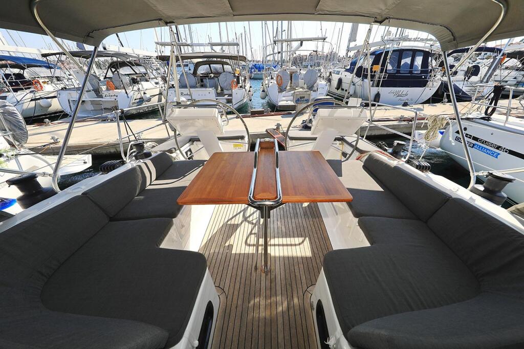 Segelyacht 