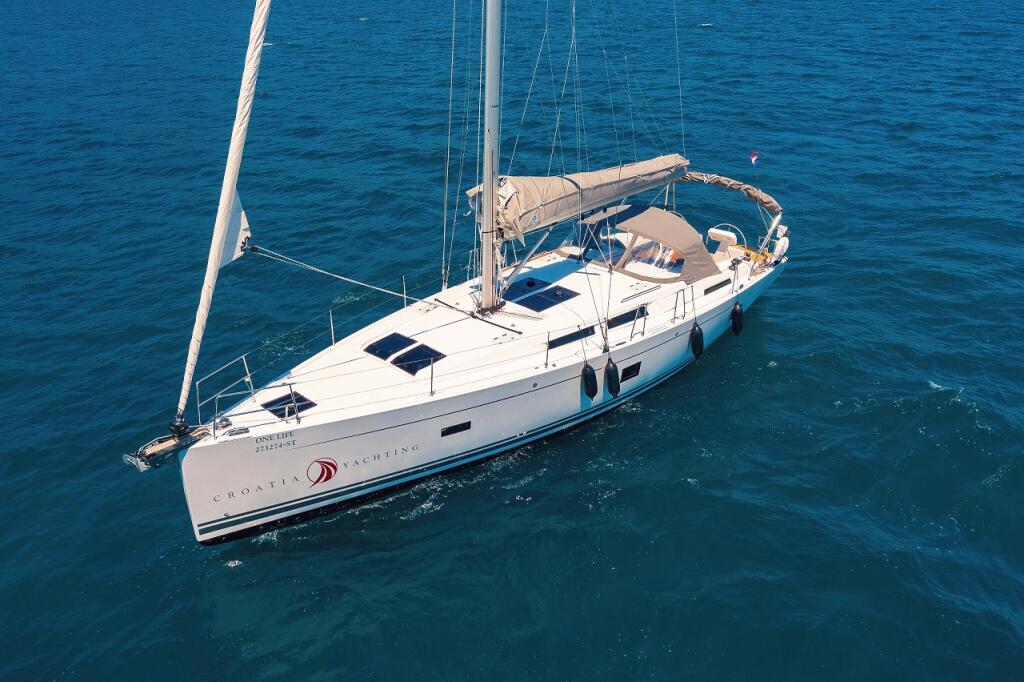 Segelyacht 