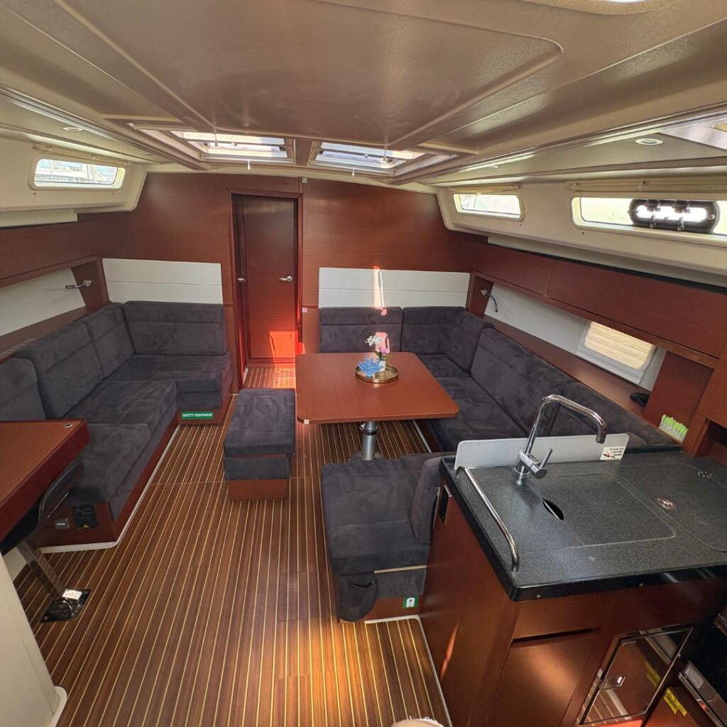 Segelyacht 