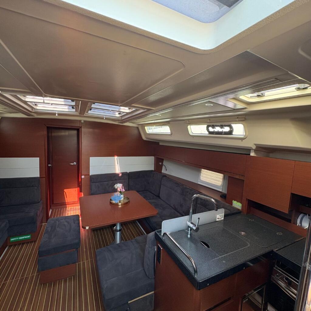 Segelyacht 