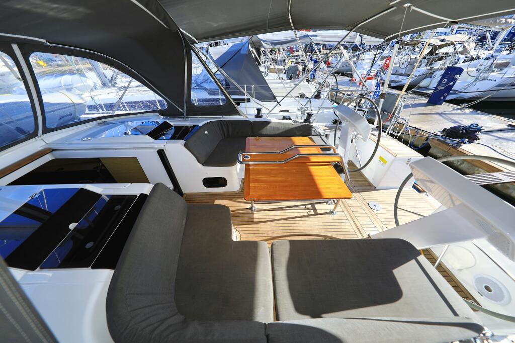 Segelyacht 