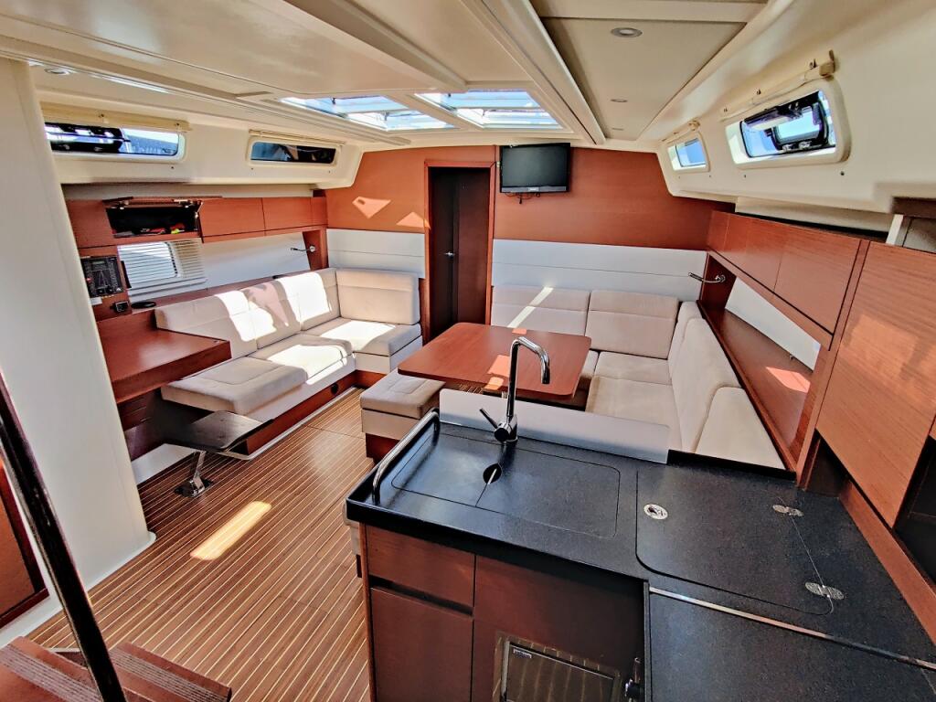 Segelyacht 