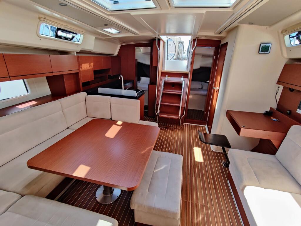 Segelyacht 
