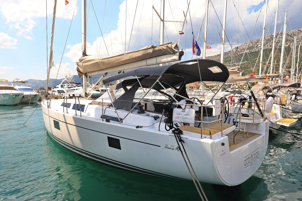 Segelyacht 