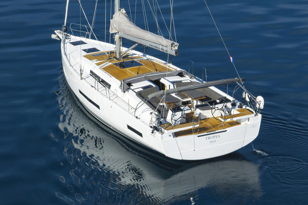 Segelyacht 