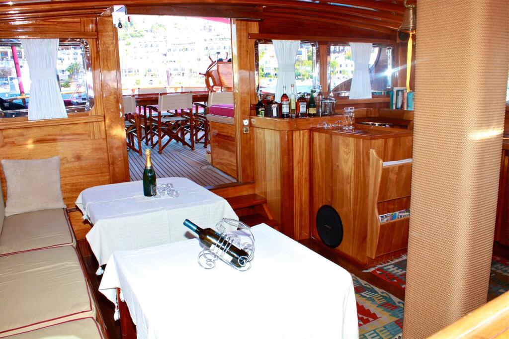 Gulet & Motor Sailer 