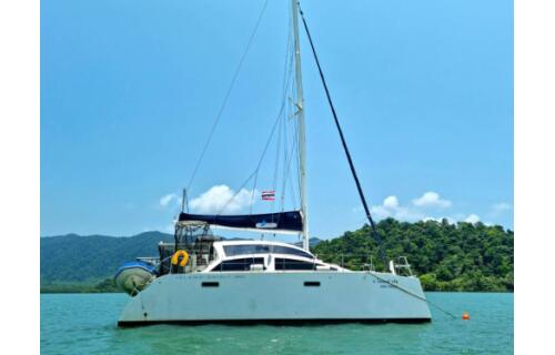 Catamaran 
