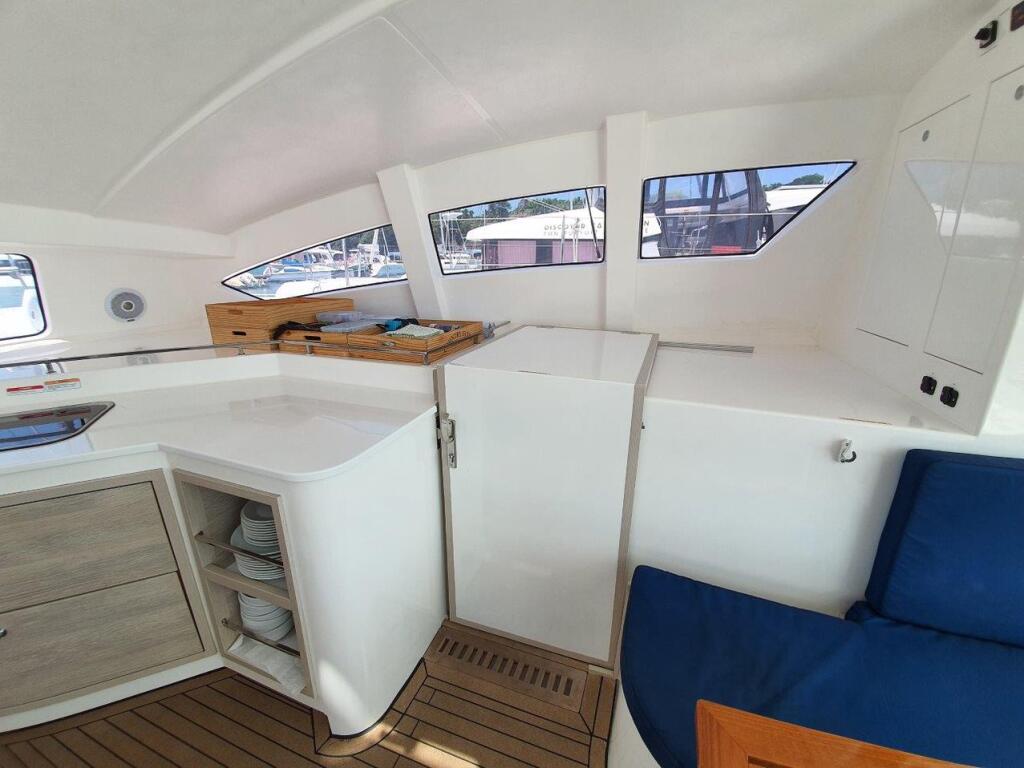 Catamaran 