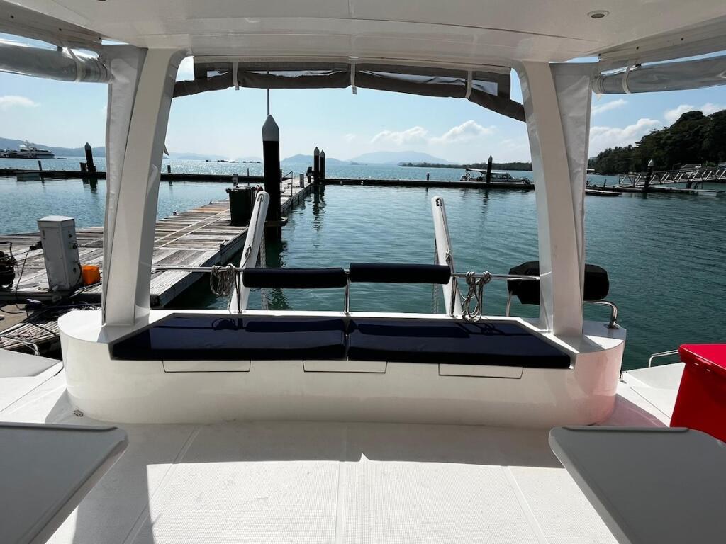 Catamaran 