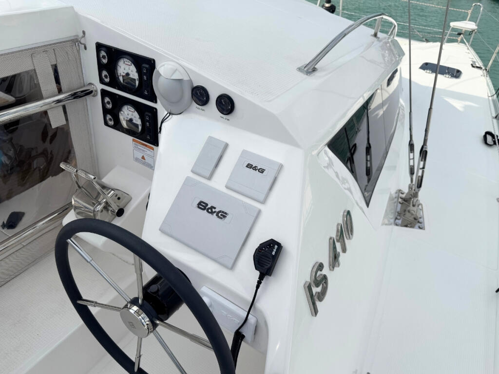 Catamaran 