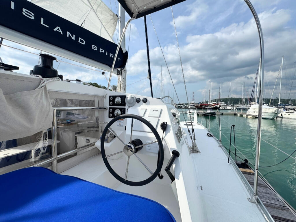 Catamaran 