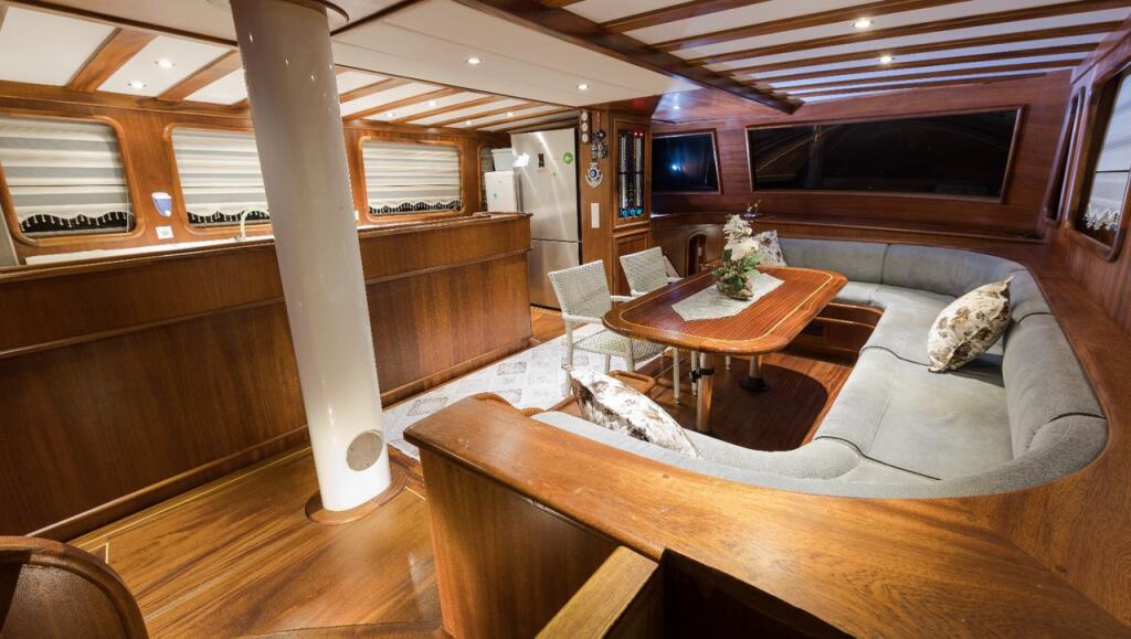 Gulet & Motor Sailer 