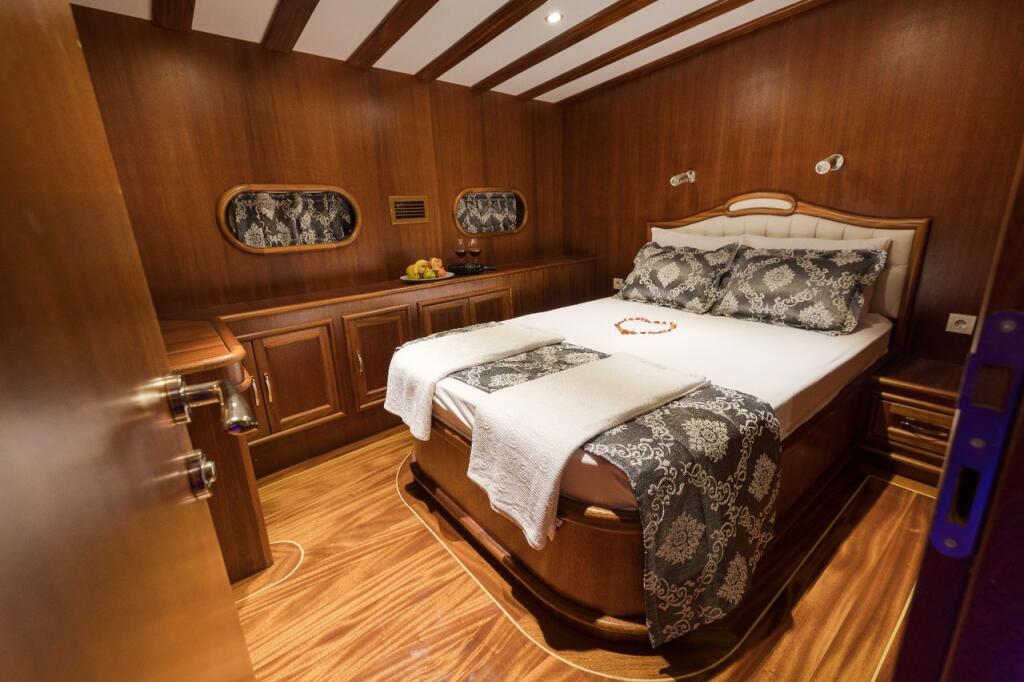 Gulet & Motor Sailer 