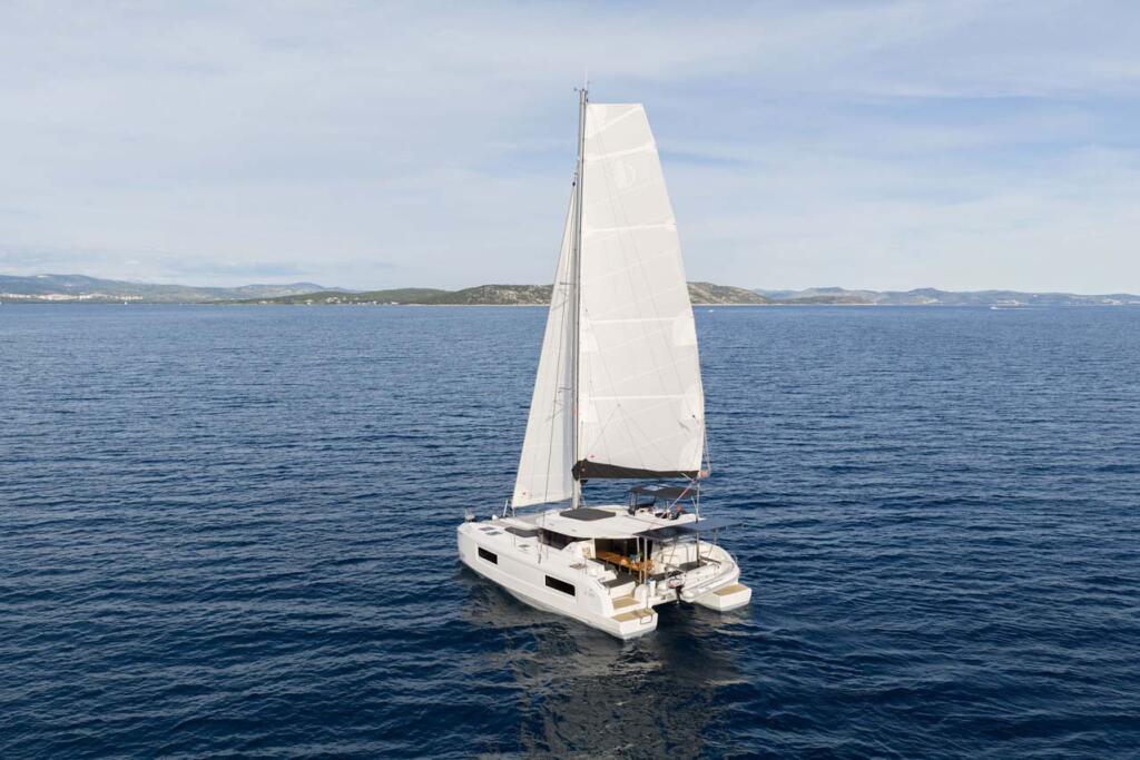 Catamaran 