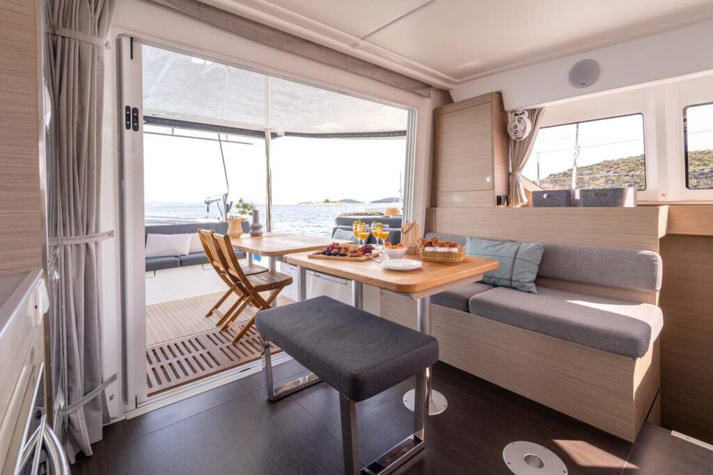 Catamaran 
