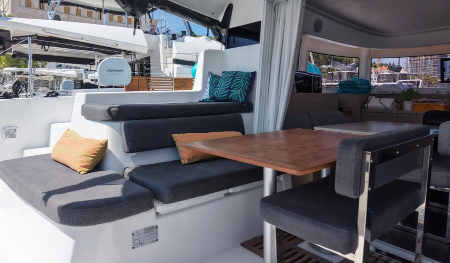 Catamaran 