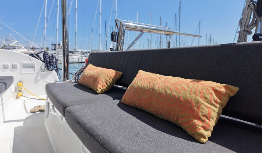 Catamaran 