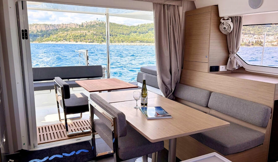 Catamaran 
