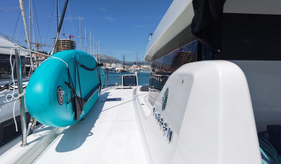 Catamaran 