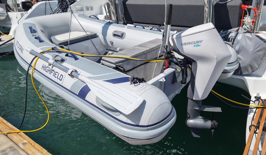 Catamaran 