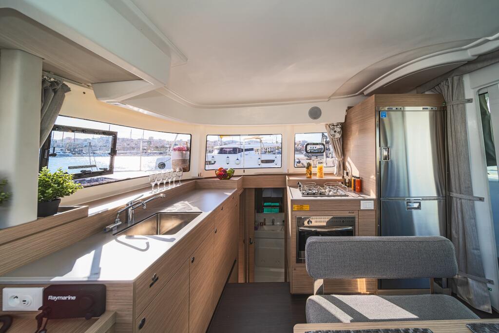 Catamaran 