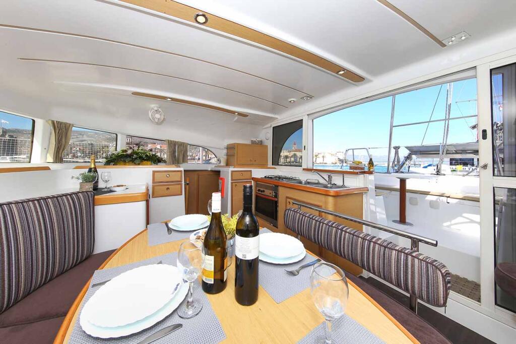 Catamaran 
