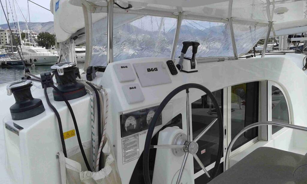 Catamaran 
