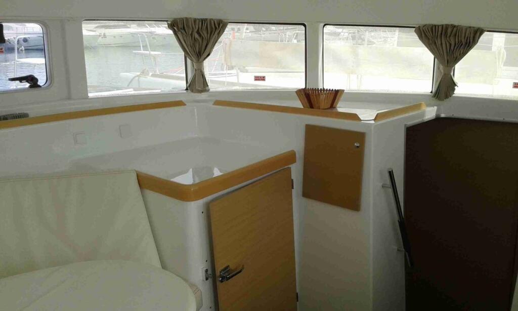 Catamaran 