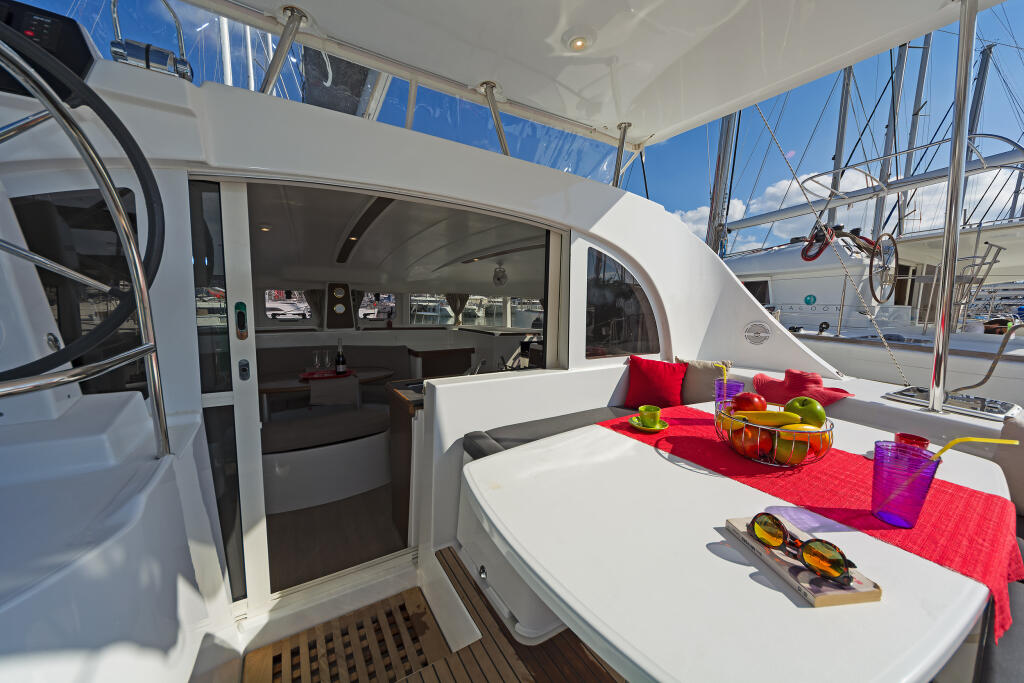 Catamaran 