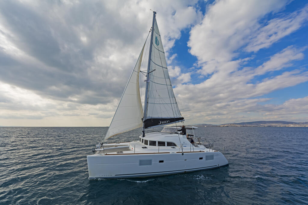 Catamaran 