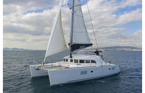 Catamaran 