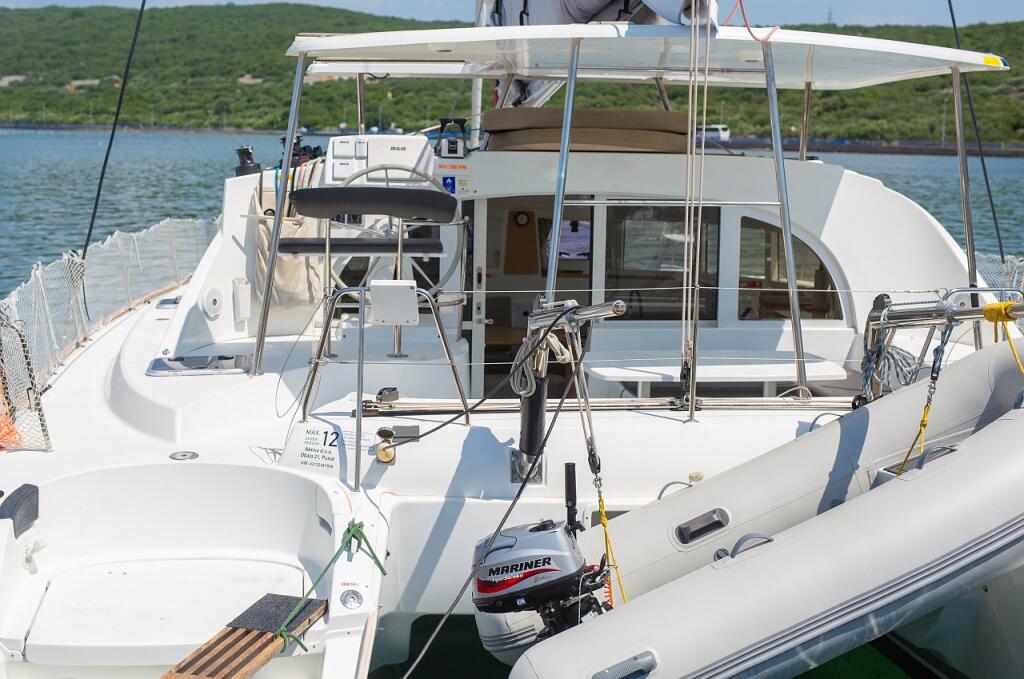 Catamaran 