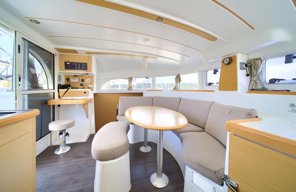 Catamaran 